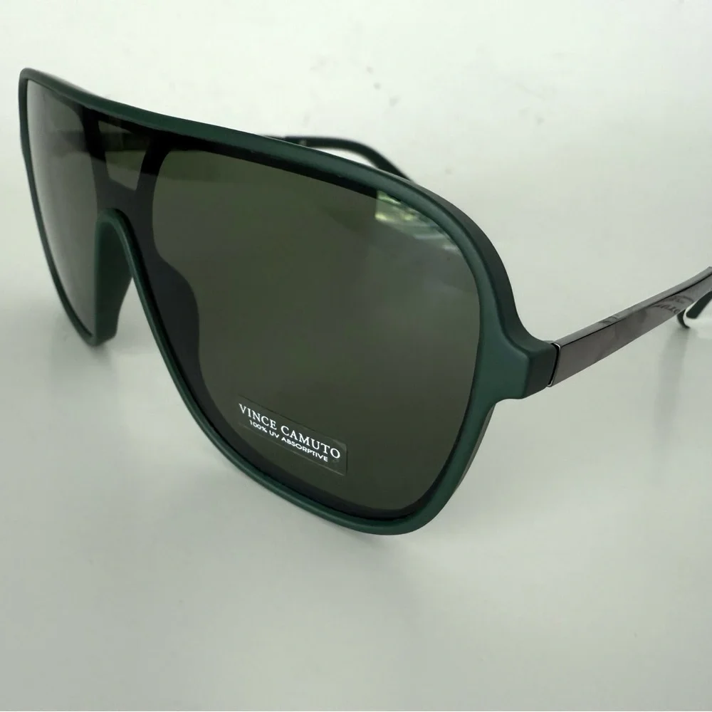 NWT Vince Camuto Shield Navigator Sunglasses Green Frame